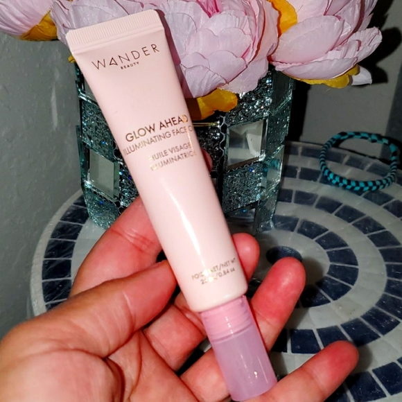 WANDER ILLUMINATING FACE OIL - Picture 1 of 2
